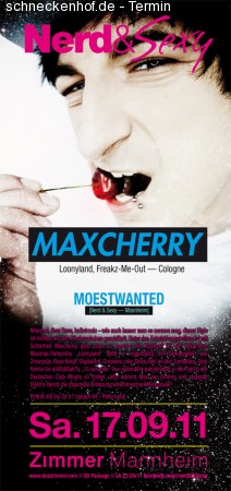 Nerd & Sexy: Maxcherry Werbeplakat